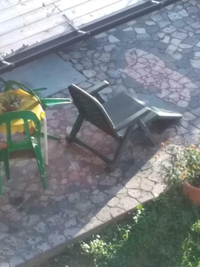 Aritzo Appartamento Romantico Buitenkant foto