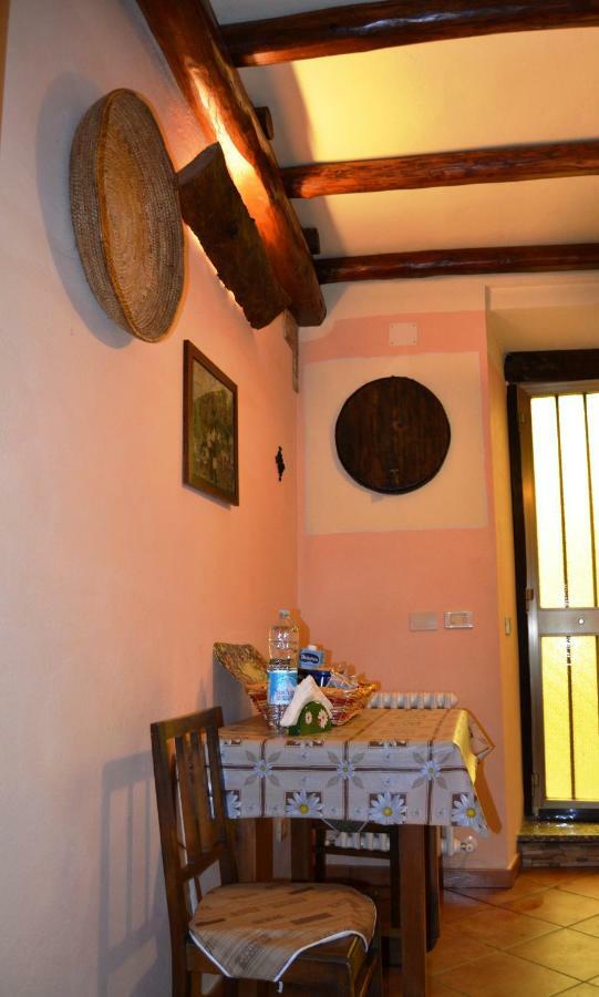 Aritzo Appartamento Romantico Buitenkant foto
